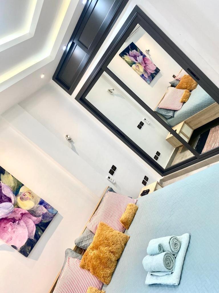 Luxury Suites Chester One Dakar Bagian luar foto