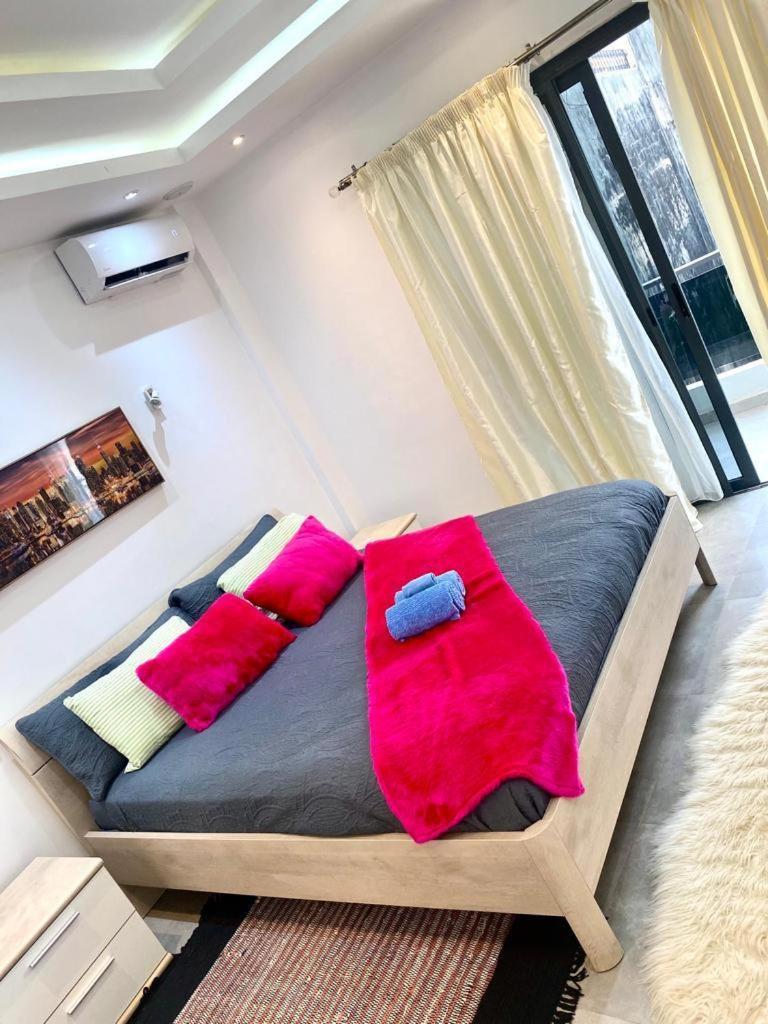 Luxury Suites Chester One Dakar Bagian luar foto
